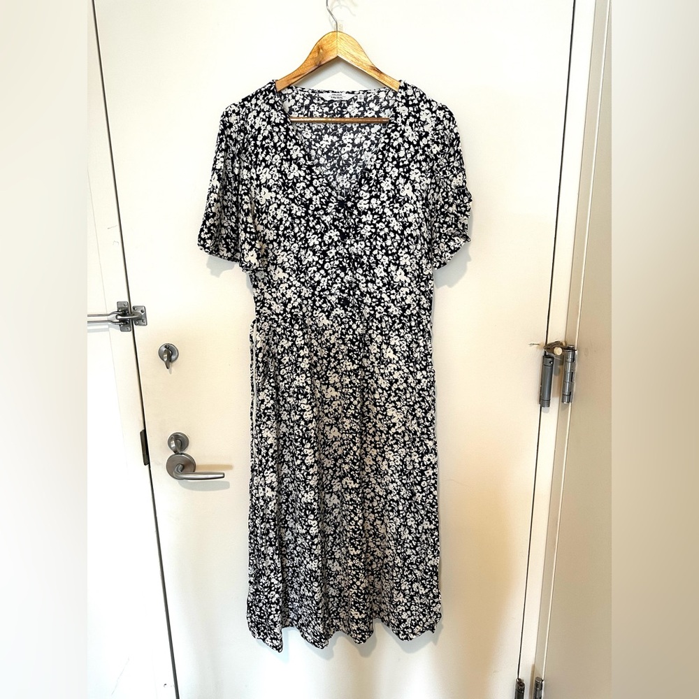 & Other Stories - Midi Dress - Navy & White Floral Print - Size 12